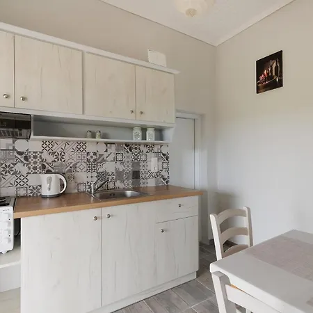 In The Nature By Konnect, Ipsos * Ágios Márkos