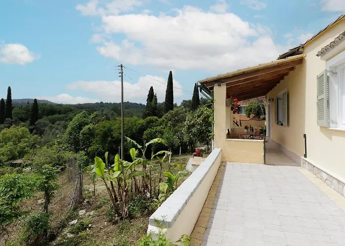 In The Nature By Konnect, Ipsos Casa de Férias Ágios Márkos